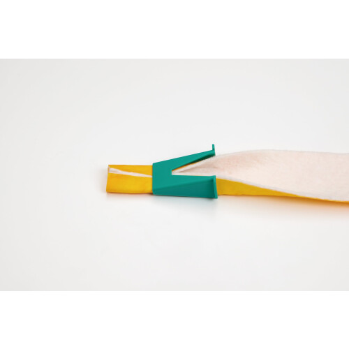 Clover Fabric Tube Maker- 1