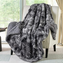 Reversible Sherpa & Faux Fur Blanket 60 x 80 in