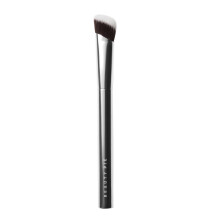 Beauty Pie Pro Gehoekte Concealerkwast, Contour, perfect en bedek met de ultieme gehoekte concealerkwast