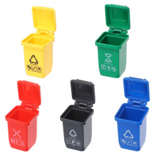5-teiliges Mini-Mülleimer-Set für Puppenhäuser und Modelle