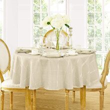 Newbridge Elegance Plaid Round Tablecloth 70 inch
