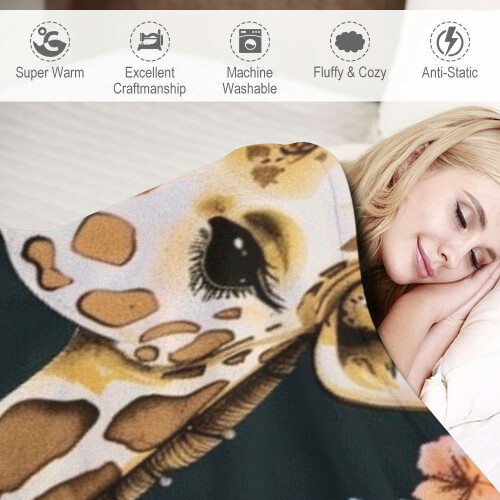 Giraffe Flannel Throw Blanket White 2