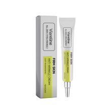 Retinol-Pflegecreme. Milde, beruhigende, feuchtigkeitsspendende und pflegende Haut. Erfrischende Creme mit leichter Textur