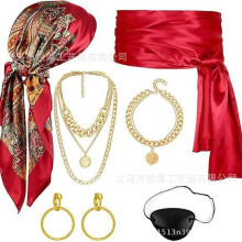(Set 18) Set costume da pirata per Halloween: maschera con pendente, foulard, orecchini, bracciale di Capitan Jack e accessori a forma di teschio.