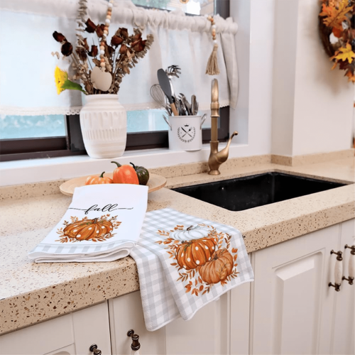 2 Pack Microfiber Fall Dish Towels, Orange Pumpkin Design 2