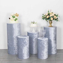 5 Capas de pedestal cilíndricas em veludo amassado azul-acinzentado
