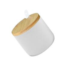 1 set keramische kruidenpotjes voor in de keuken: zout, peper, specerijen en kruiden.