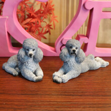 Par de estatuetas de poodle em resina – 8,6 cm sentado e 12,5 cm