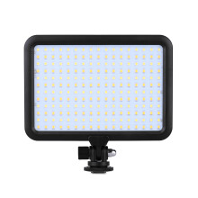 Triopo TTV-204 LED-Videoleuchte 3200K–5500K