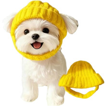 Berretto rosso in maglia per cani con paraorecchie