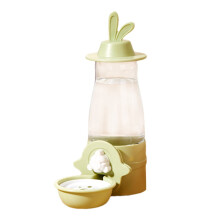 Distributore d'acqua da 600 ml per piccoli animali, ideale per conigli, criceti e gerbilli.