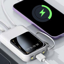 10 000 mAh powerbanka s digitálnym displejom a rýchlym PD/QC