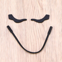Cinturino in silicone per occhiali con ganci per le orecchie, 1 set