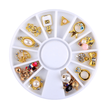Rhinestones Gloine Babhta le haghaidh Ealaín Ingne