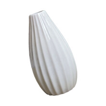 Elegant Ceramic Vases With Textured Design For Flower-White