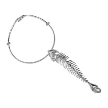 Collar dramático de vértebras de pez extragrandes. Joyería expresiva compatible con declaraciones de moda.