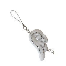 Llavero elegante con forma de ala, hecho de tela con brillantes diamantes de imitación. Perfecto para decorar bolsos y para uso personal. Multicolor.