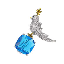 Langlebige goldene/silberne Vogelbrosche im traditionellen Stil, Anstecknadel, passend zu den modischen Vorlieben von Frauen, tragbar mit Tischdecken.