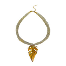 Collier pendentif tendance inspiré par la nature avec breloque conque/coquillage/soleil, chaîne tricotée, bijou idéal au quotidien, multicolore