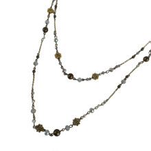 Collar con colgante de flores y cuentas inspirado en la naturaleza, fabricado en aleación, multicapa, regalo ideal para seres queridos. Multicolor.