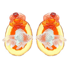 Elegantes pendientes florales flotantes de resina lisa, ligeros y compatibles con cualquier estilo de joyería para fiestas.