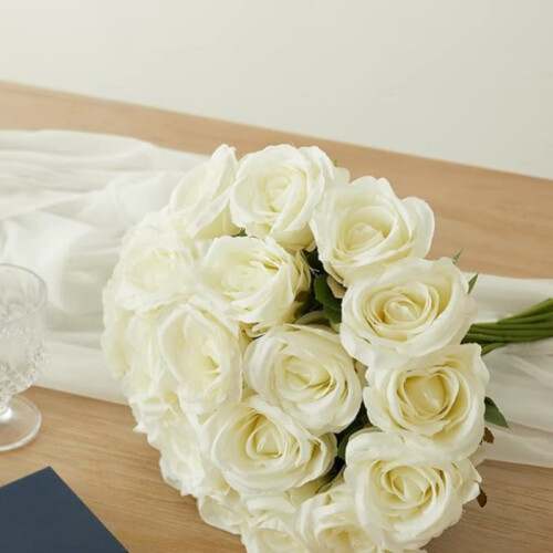 15 rosas artificiales de seda color champán 2