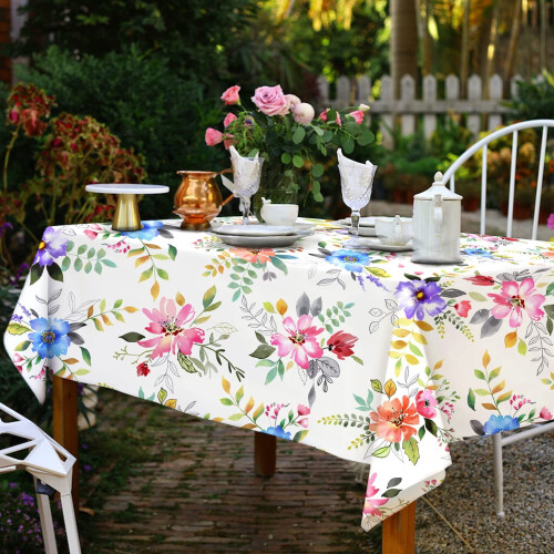 Akvarel blomsterdug, polyester, 152x259 cm 1