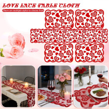 Tappetino decorativo rettangolare con motivo a cuori e bordo smerlato