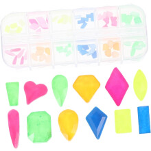 Set mit flachen Nagelanhängern, Fächern und Strasssteinen für Nagelkunst, kreative Designs und Bastelarbeiten