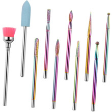 Maniküre-Set mit Nagelfräsern und Nagelhautschleifköpfen für Nagelschleifmaschinen