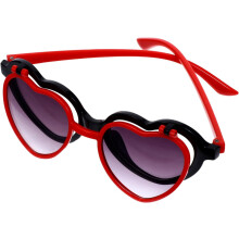 Niedliche herzförmige Sonnenbrille – leichte und robuste Sonnenbrille für Jungen im 18. Lebensjahr, ideal für Outdoor-Aktivitäten und Sport.