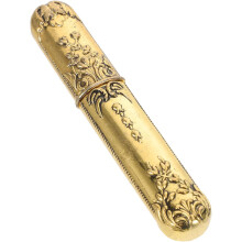 Vintage, verdicktes Metall-Nadeletui zur Aufbewahrung von Stick- und Nähwerkzeugen