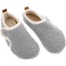 Pantuflas unisex tipo calcetín con suave forro polar coral y suela de goma de ajuste firme.
