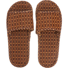 Pantoufles d'été en rotin pour la maison, antidérapantes, en bambou, confortables et offrant un effet massage des pieds.
