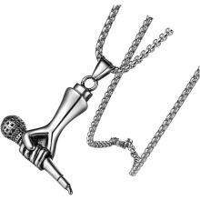 Herren-Mikrofon-Anhänger aus Titanstahl, 60 cm lang, 2,5 mm quadratische Perlenkette, stilvolles Schmuckstück für Handmikrofone