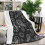 Φανελένια Κουβέρτα 60x80 εκ. Μαύρη Paisley Floral 1