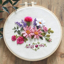 sets bloemenborduurpakketten voor beginners en volwassenen, doe-het-zelf borduurpakket met 'Miss You'-tekst en complete set gereedschap
