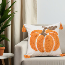 Housse de coussin brodée citrouille en toile 45 x 30 cm