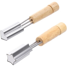 Lot de 2 emporte-pièces en acier inoxydable en forme de cœur et d'étoile, faciles à nettoyer et pratiques.