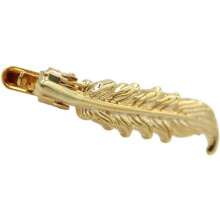 Pince à cravate métallique élégante pour homme, épingle de col chic, facile à retirer, durable et résistante à l'usure.