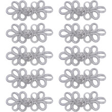 Lot de 10 boutons à nœud chinois pour pulls et gilets, en maille argentée et finitions soignées.