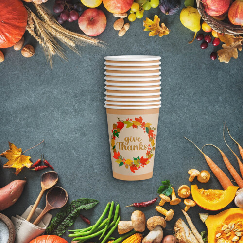 Engangspapirkopper med Thanksgiving-tema for høsthøst 2