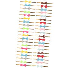 400 stuks diverse voorgebonden strikjes en linten voor traktatiezakjes en cakepops als feestdecoratie.