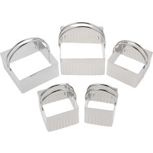 Moule à pâtisserie carré en acier inoxydable, lot de 5, multi-usages, facile à manipuler et sans risque de blessure.