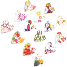 100 stk. hjerteformede treknapper 25 mm med hvit base og trykt blomsterdesign
