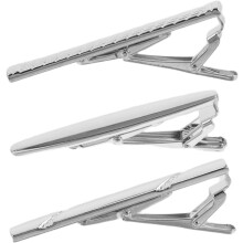 fermacravatte lucidi incisi, in rame argentato lucido, con motivo floreale intagliato, accessorio versatile.