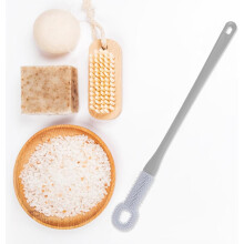 Peeling-Fußbürste aus Silikon mit langem Griff und weichen Borsten, Hornhautentferner für Senioren, Fußreinigung unter der Dusche