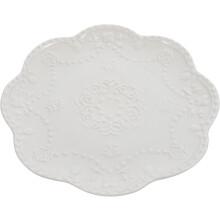 Keramisch dinerbord met reliëfrand, gemakkelijk schoon te maken en handig in gebruik.