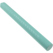 Mattarello in silicone antiaderente per impasti, con scala graduata, foro per appenderlo e design robusto per la cottura.