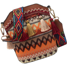 Bohemia Bucket Bag Crossbody Schultertasche aus gewebtem PU mit Quasten, hellbraun, für Damen, Freizeit, Reisen, Alltag